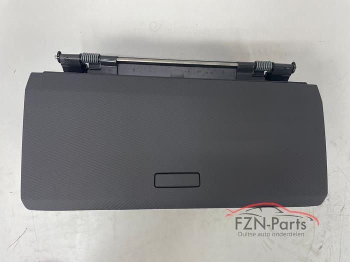 VW Multivan T7 Opbergvak Dashboard Midden, Auto-onderdelen, Interieur en Bekleding, Gebruikt, Ophalen