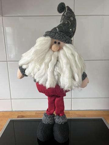 Staande kerst gnoom/ kerstman beschikbaar voor biedingen