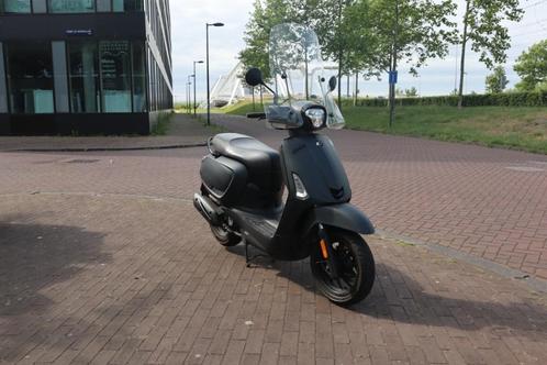 Kymco New Like 50 Special 2019, Fietsen en Brommers, Scooters | Kymco, Zo goed als nieuw, Like, Maximaal 45 km/u, Benzine, Ophalen