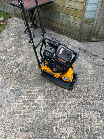 Trilplaat te huur beschikbaar voor biedingen