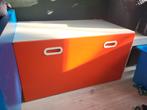 Ikea stuva bureau met lade. Speelgoed opberger, Huis en Inrichting, Bureaus, Ophalen, Zo goed als nieuw
