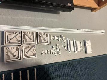IKEA VIDGA gordijnrails 280cm beschikbaar voor biedingen