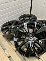 Originele Volkswagen “Misano” nieuw 18inch Taigo/Polo/T-Cros, Auto-onderdelen, Banden en Velgen, Ophalen, 18 inch, 215 mm, Velg(en)