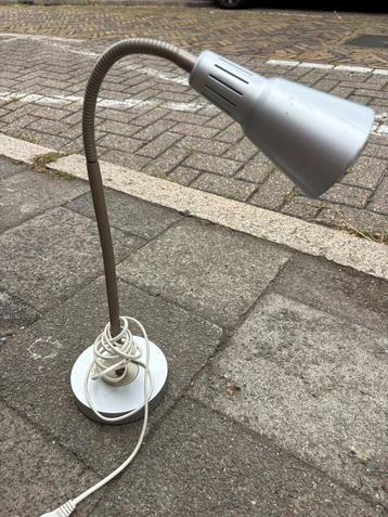 Bureaulamp (ikea) beschikbaar voor biedingen