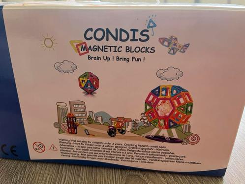 Magnetische bouw set inclusief letters, Kinderen en Baby's, Speelgoed | Bouwstenen, Zo goed als nieuw, Overige merken, Ophalen of Verzenden