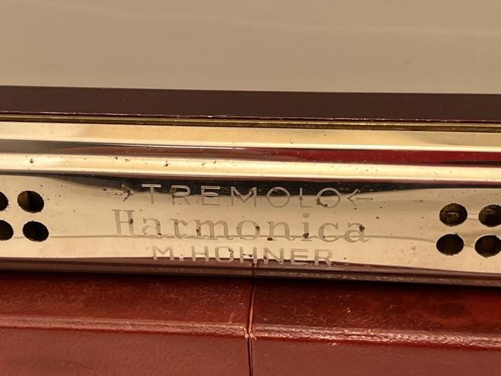 Harmonica M. Hohner Tremolo F, Muziek en Instrumenten, Blaasinstrumenten | Mondharmonica's, Gebruikt, Overige typen, Met koffer of doosje