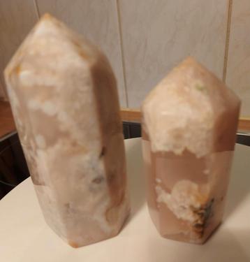 Schitterende Bloemagaat Torens (Edelstenen) beschikbaar voor biedingen