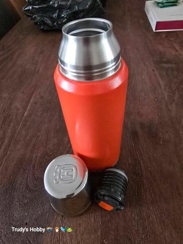 Husqvarna Thermosfles 1 Liter - Zo goed als nieuw beschikbaar voor biedingen