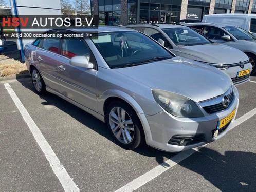Opel Vectra GTS 2.2-16V Sport automaat LM navi, Auto's, Opel, Bedrijf, Te koop, Vectra, ABS, Airbags, Airconditioning, Boordcomputer