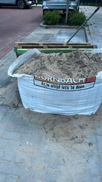 Excluton, Hornbach, Ophalen, Nieuw