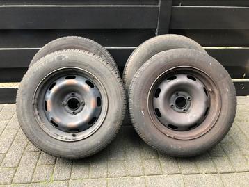 Set Michelin zomerbanden op velg steek 4x108 naaf 65.1 beschikbaar voor biedingen