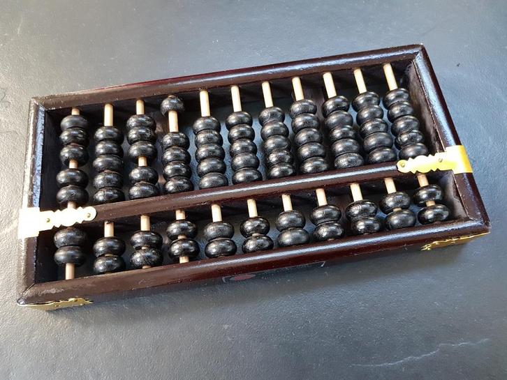 abacus rekenmachine, 3 stuks, 1 met boekje, nieuw, Verzamelen, Complete verzamelingen en Collecties, Ophalen of Verzenden