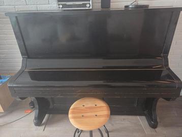 Piano Carl Ecke beschikbaar voor biedingen
