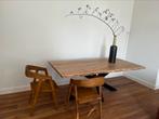 Eikenhouten tafel met kruispoot, Ophalen, Eikenhout, 50 tot 100 cm, Vijf personen of meer