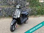 SYM Tonik 45km Scooter BETAAL met in3, Fietsen en Brommers, Scooters | SYM, Gebruikt, Overige modellen, Info@sym.nl, S