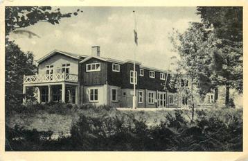 (387-264-051) Beek Schoolbuitenhuis Wolkenland beschikbaar voor biedingen