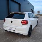 Volkswagen Polo 2018/WHITE&BLACK//Comfortline/Dealer onderho, Auto's, 1025 kg, Stof, Wit, Bedrijf