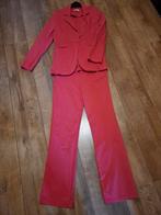 Prachtig rood broekpak, Ophalen of Verzenden, Zo goed als nieuw, Maat 38/40 (M), Zwart