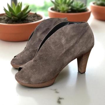Paul Green Schoenen Maat 4 Bruin Grijs Leer Hakken beschikbaar voor biedingen