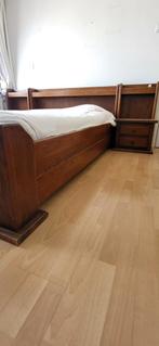 Slaapkamer met Nachtkastjes en commode, Ophalen, Tweepersoons, Overige maten, 200 cm