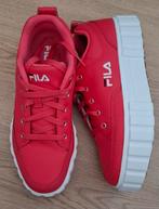 Geweldig gave Fila sneakers mt 40 nieuwstaat, Ophalen of Verzenden, Fila, Rood, Sneakers of Gympen