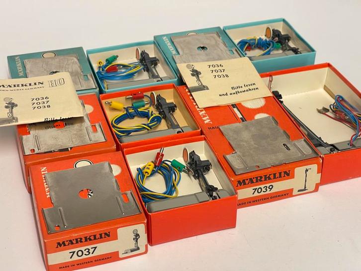 ** NIEUW ** Märklin 5x SEINEN ** 7036 7037 7038 7039 **, Hobby en Vrije tijd, Modeltreinen | H0, Nieuw, Rails, Wisselstroom, Märklin