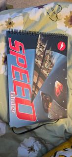 Speed Glider vouwboek om vliegtuigen te maken, Ophalen of Verzenden, Zo goed als nieuw