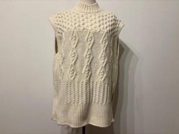 Nieuwe Closed spencer / vest maat M beschikbaar voor biedingen