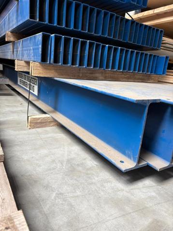 Partij IPE Balken 4950x240x120 en 5150x240x120 va 25 ex pm beschikbaar voor biedingen