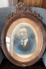 Antiek groot ovale fotolijst met strik, Ophalen of Verzenden