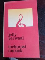 Gedichtenbundel Toekomstmuziek van Jelly Verwaal, Ophalen of Verzenden, Zo goed als nieuw