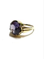 14k gouden ring met een amethist, Sieraden, Tassen en Uiterlijk, Ringen, Ophalen of Verzenden, Zo goed als nieuw, 17 tot 18, Met edelsteen