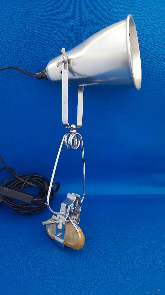 Industriele lamp, wandlamp knijpspot, Ikea. Metalen kap. 1A6, Huis en Inrichting, Lampen | Tafellampen, Gebruikt, Minder dan 50 cm