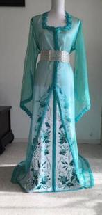 GRATIS VERZENDEN! Mooie Aqua/ witte Takshita, maat 38 - 40, Kleding | Dames, Gelegenheidskleding, Maat 38/40 (M), Overige typen