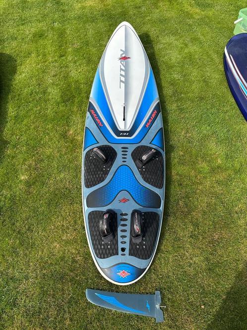 Mooie Naish Titan 141, Watersport en Boten, Windsurfen, Zo goed als nieuw, Plank, Minder dan 250 cm, Ophalen