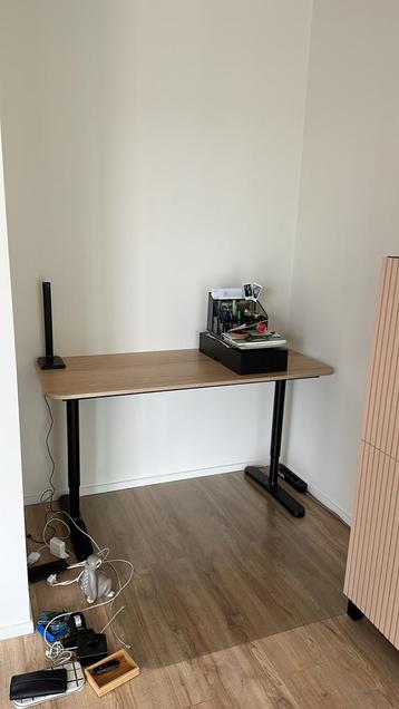 IKEA Bekant Bureau 140x60 - afbeelding 2