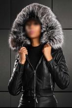 Designer Bomberjacket lamsleer met bonte Capuchon maat 36, Zwart, Ophalen of Verzenden, Zo goed als nieuw, Jasje