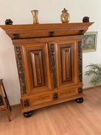 Antieke houten kast - Geleen, Antiek en Kunst, Antiek | Meubels | Kasten, Ophalen