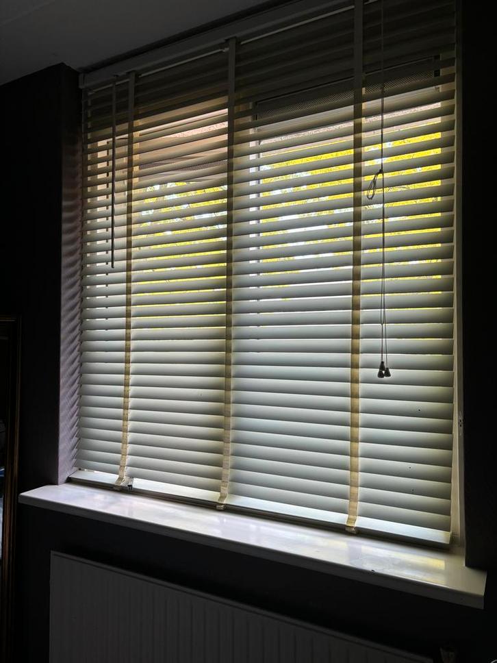 Houten Jaloezie Gebroken Wit/Lichtgrijs 145x140  - Bieden!, Witgoed en Apparatuur, Fornuizen, Gebruikt, Vrijstaand, Gas, 4 kookzones