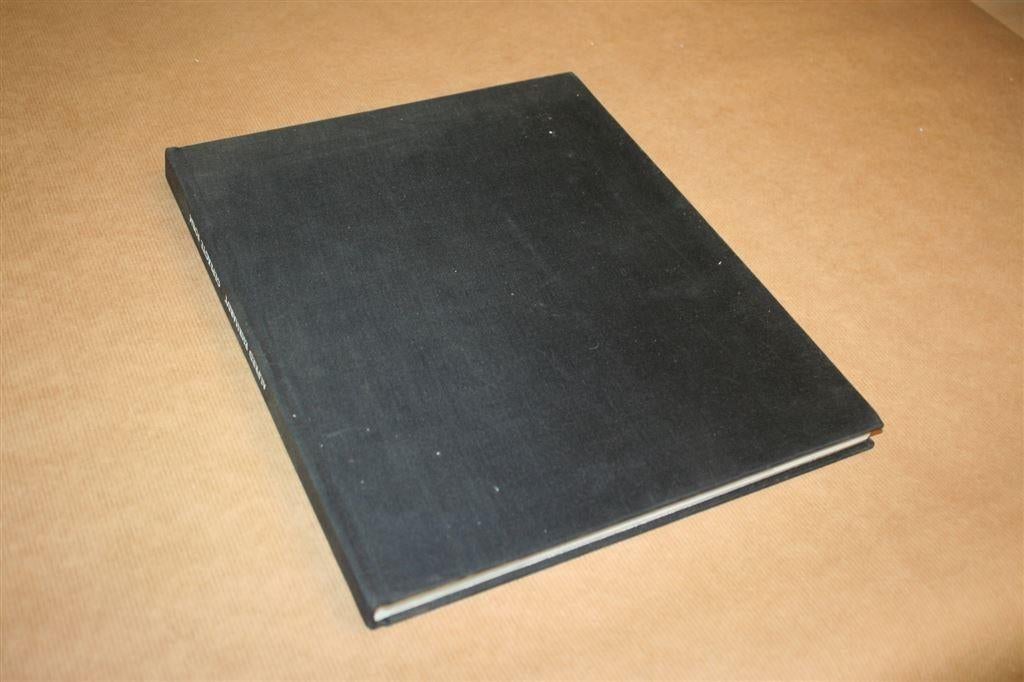 Boek - Gepragte Form, Over de architectuur van slakkenhuizen, Verzamelen, Mineralen en Fossielen, Fossiel, Ophalen of Verzenden