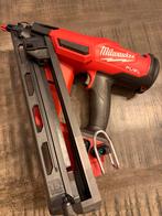 Milwaukee M18FN15GA Accu Afwerkspijkerpistool, Verzenden, Zo goed als nieuw