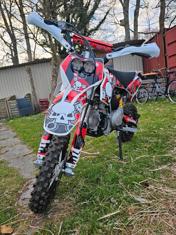 YCF START F88SE, Fietsen en Brommers, Brommers | Crossbrommers, Zo goed als nieuw, Overige merken, Ophalen of Verzenden