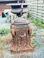 Antiek Gietijzeren Ornament met Bloempot - 1m60 Hoog, Tuin en Terras, Ophalen, Gebruikt