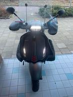 Vespa sprint 125 S ABS, Fietsen en Brommers, Scooters | Vespa, Benzine, Overige modellen, Ophalen of Verzenden, Zo goed als nieuw