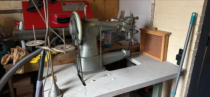Adler Zwaardraad Stikmachine - Gereviseerd, Hobby en Vrije tijd, Naaimachines en Toebehoren, Gebruikt, Naaimachine, Overige merken