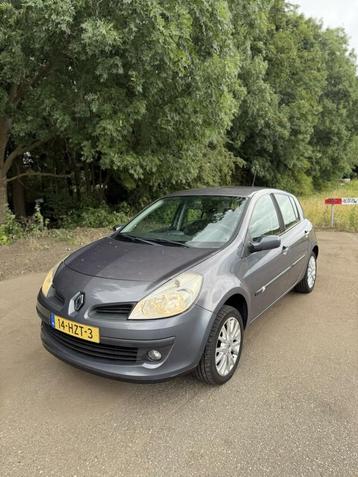 Renault Clio 1.2-16V 2009 5-deurs APPLE CARPLAY AIRCO NETJES beschikbaar voor biedingen