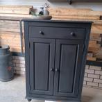 Meidenkast spekkast schoenenkast kledingkast, Ophalen, Zo goed als nieuw