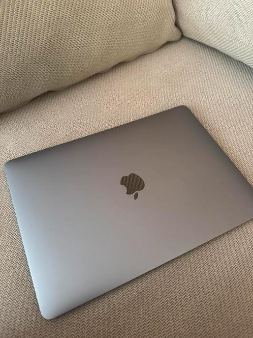 Macbook Air 13-inch,2020, Computers en Software, Windows Laptops, Zo goed als nieuw, 13 inch, SSD, Minder dan 2 Ghz, 8 GB, Qwerty