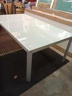 grote design eettafel met dik glazen blad en alu onderstel, Ophalen, Design alu glas, 100 tot 150 cm, Nieuw