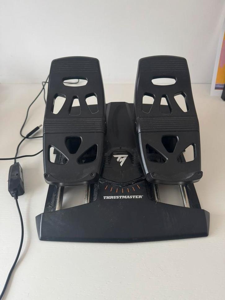Thrustmaster t flight rudder pedals, Computers en Software, Joysticks, Zo goed als nieuw, Ophalen of Verzenden